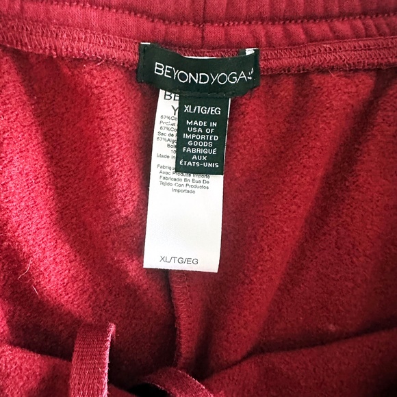 NWT Beyond Yoga LuxeFleece Sweatpants Merlot Red Ultra Soft Lounge Joggers XL - Picture 8 of 13